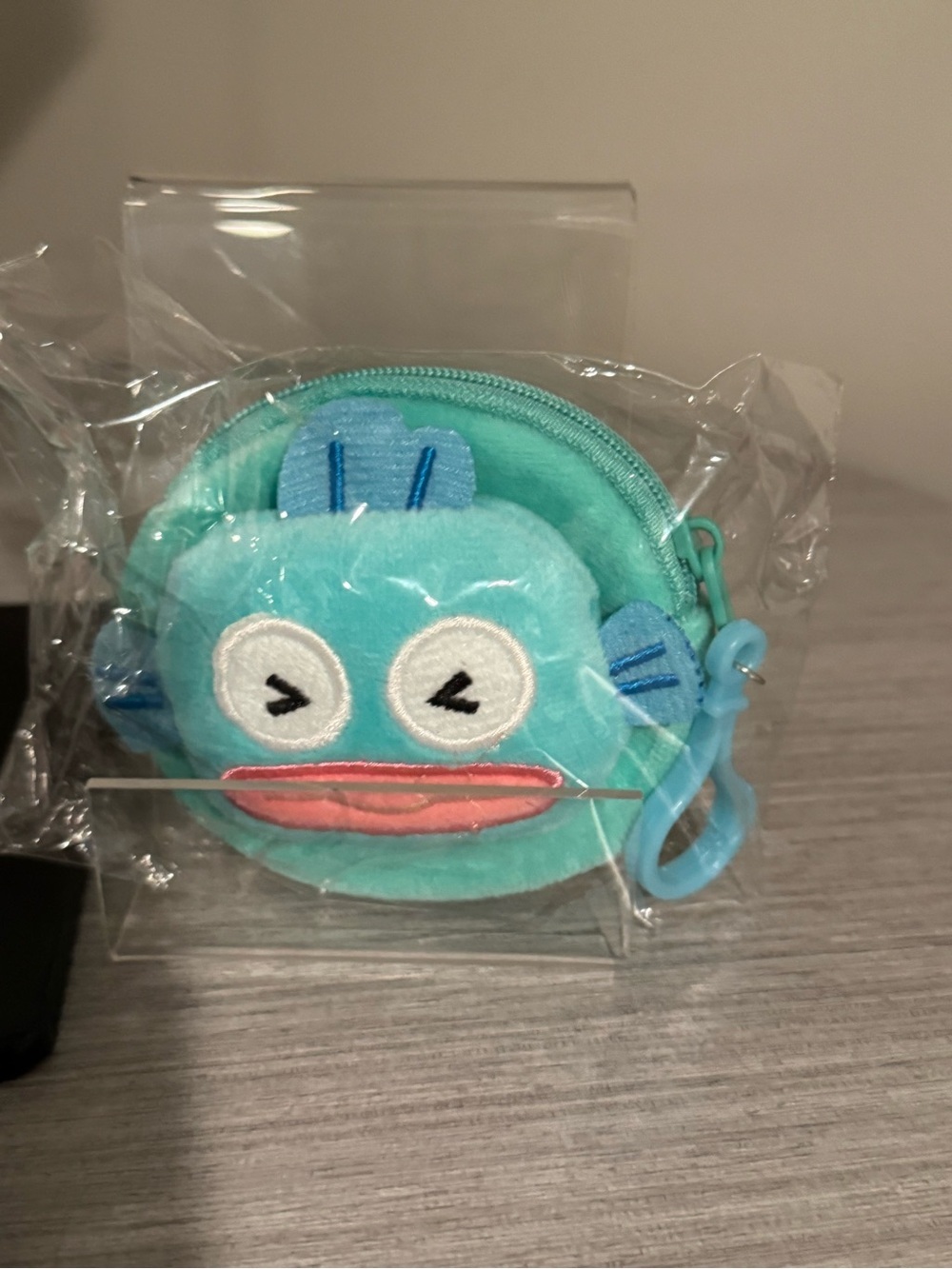 Sanrio Hangyodon “Hangy” Accessories Set - Picture 4 of 9